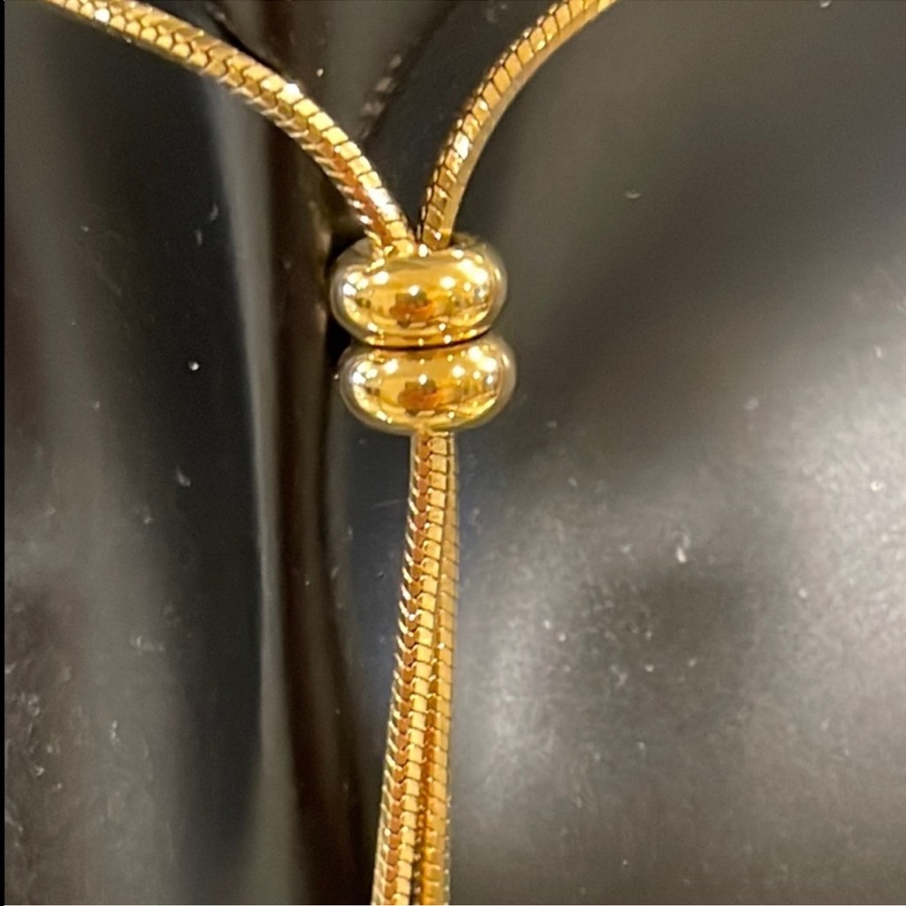 CHANEL Gold Necklace with Pearl and Logo Charm - Picture 3 of 10